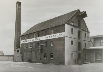 Bild einer alten Dampfmühle