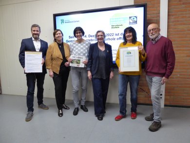 Personen mit Urkunde