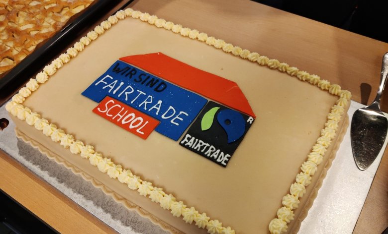 Kuchen mir Frairetrade-school Logo