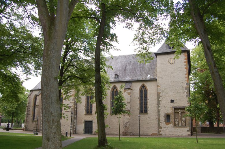 die St. Laurentiuskirche in Clarholz  - ein Bauwerk des Mittelalters